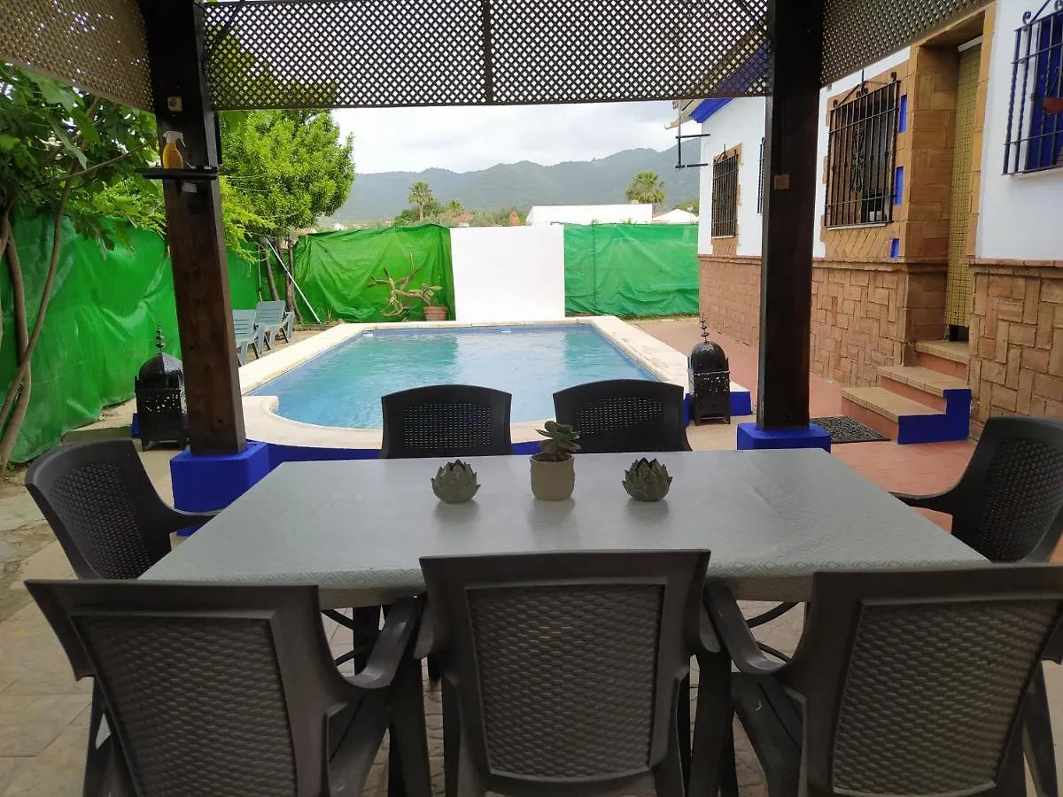 Casa Con Piscina - Las Yucas
